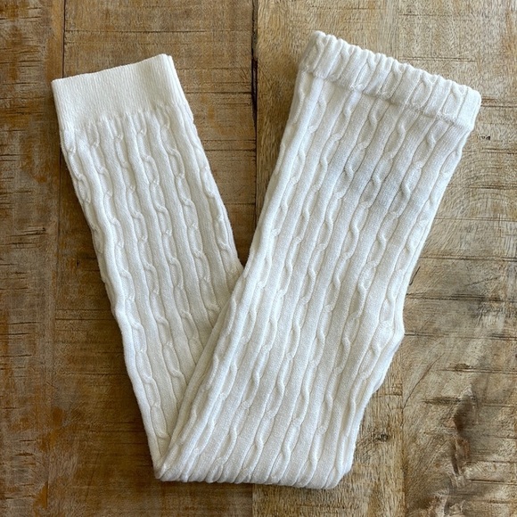 GAP Other - NWT Gap girls cable knit leggings 5t